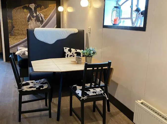 Herberg Boerderij De Straat-hof Alojamento de Acomodação e Pequeno-almoço *