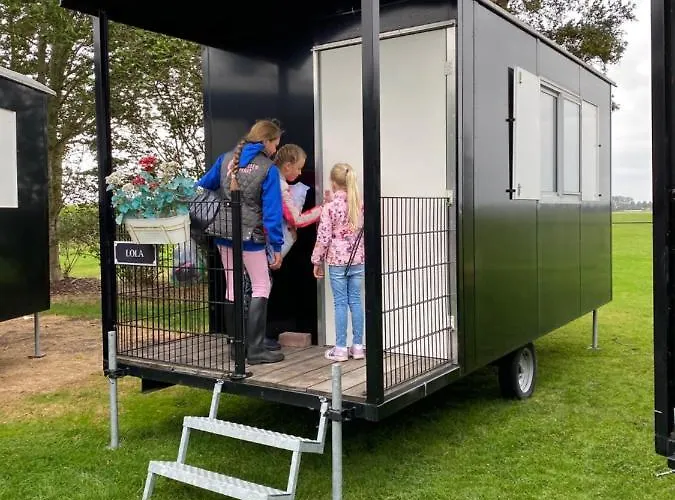 Herberg Boerderij De Straat-hof Bed & Breakfast *